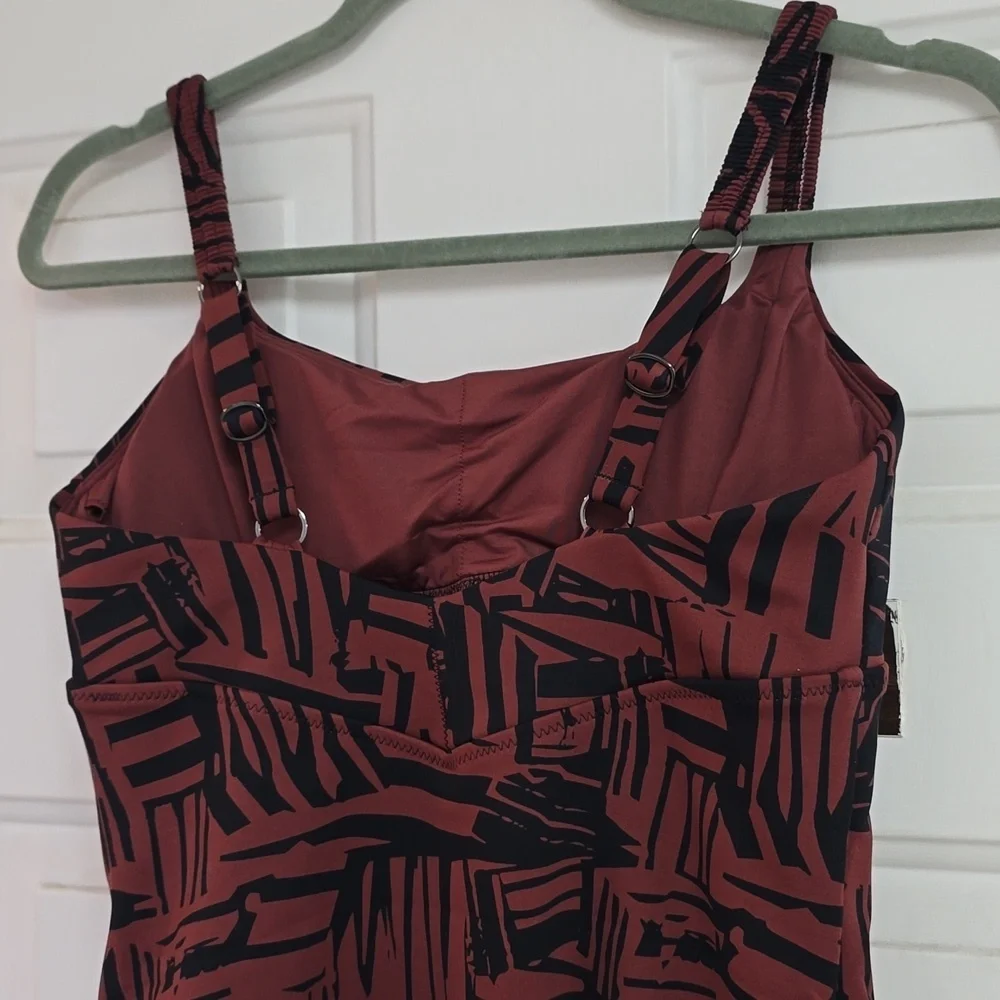 Athleta Sculpted Sienna One Piece